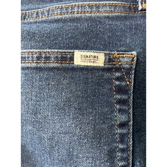 Signature By Levi Strauss Womens Heritage Boyfriend Jeans W28 Mid-Rise Medium Wa - Picture 10 of 13